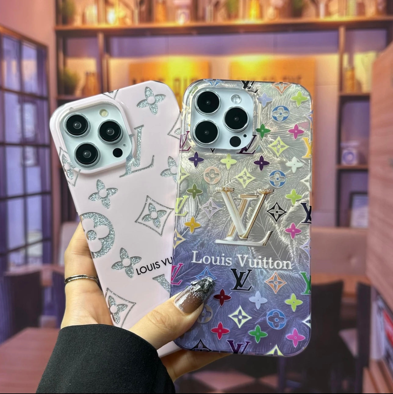 LV Shine x Mono iPhone Case (com caixa)