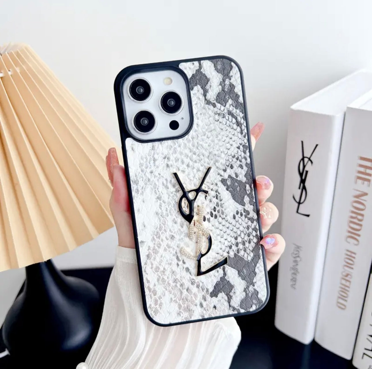 Luksuriøs iPhone Case YSL