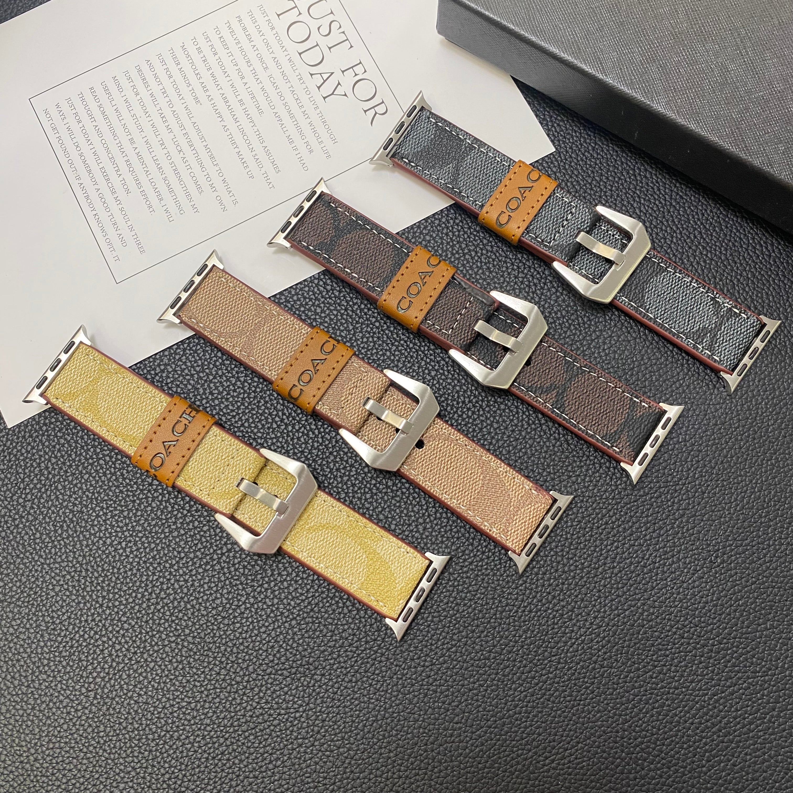 مدرب جلدي Apple Watch Band Light Brown-YHK244221710