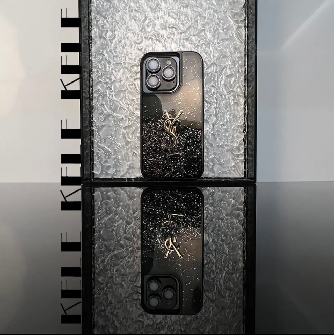 YSL SHINE X MONO iPhone -fodral (med kedja)