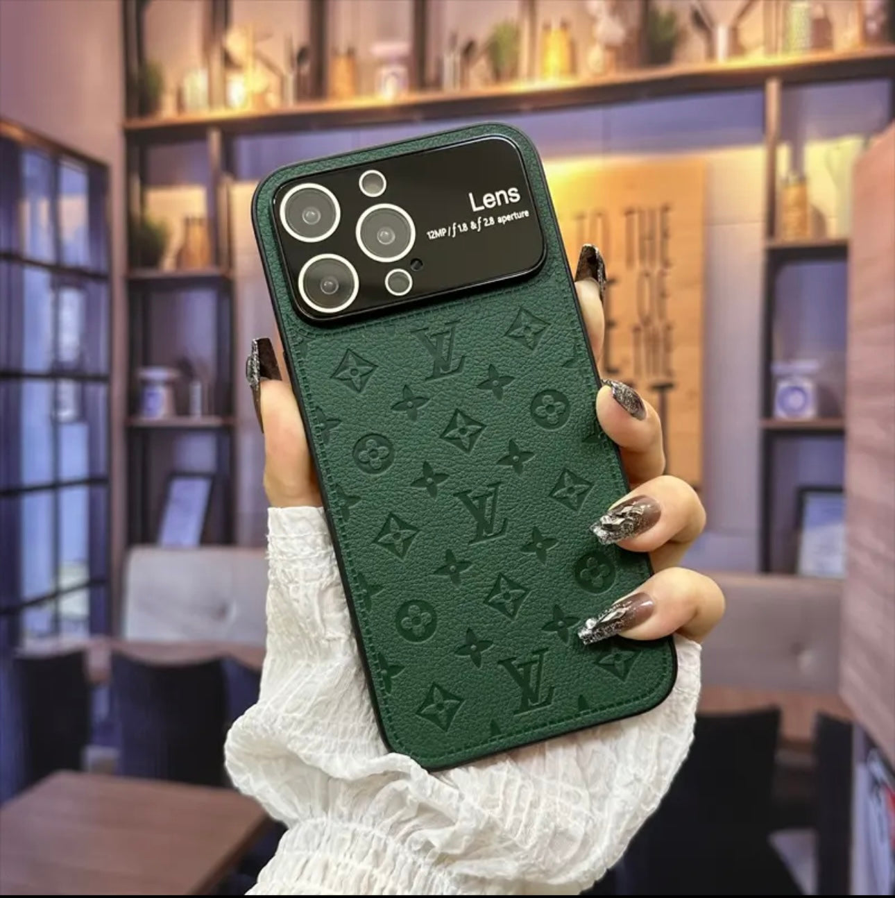 Ny LV Shine X Mono iPhone -sag